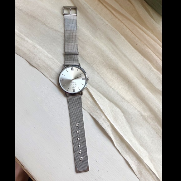 Accessories - 💛Silver watch